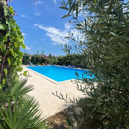 Apartments Aurelia Nova Vas  Екстериор снимка
