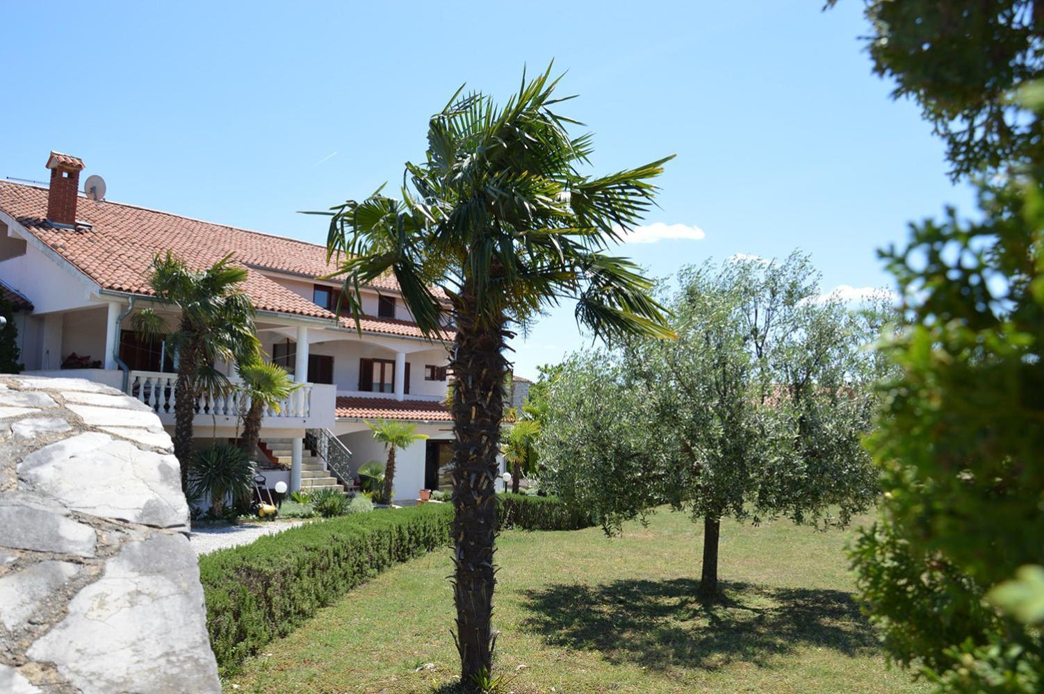 Apartments Aurelia Nova Vas  Екстериор снимка