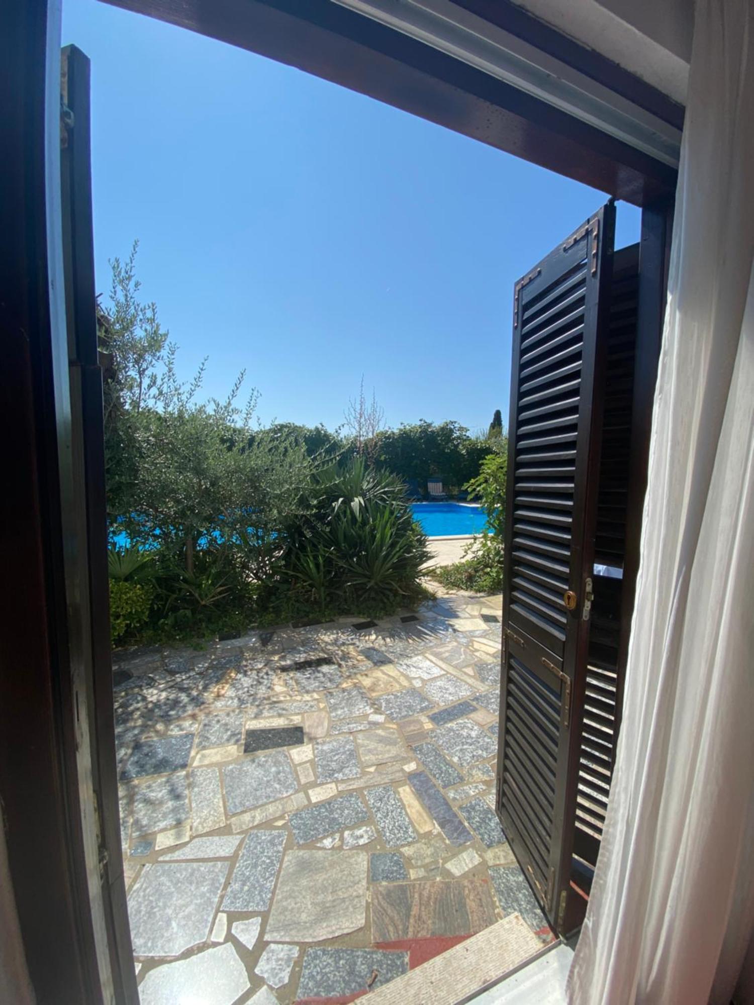 Apartments Aurelia Nova Vas  Екстериор снимка